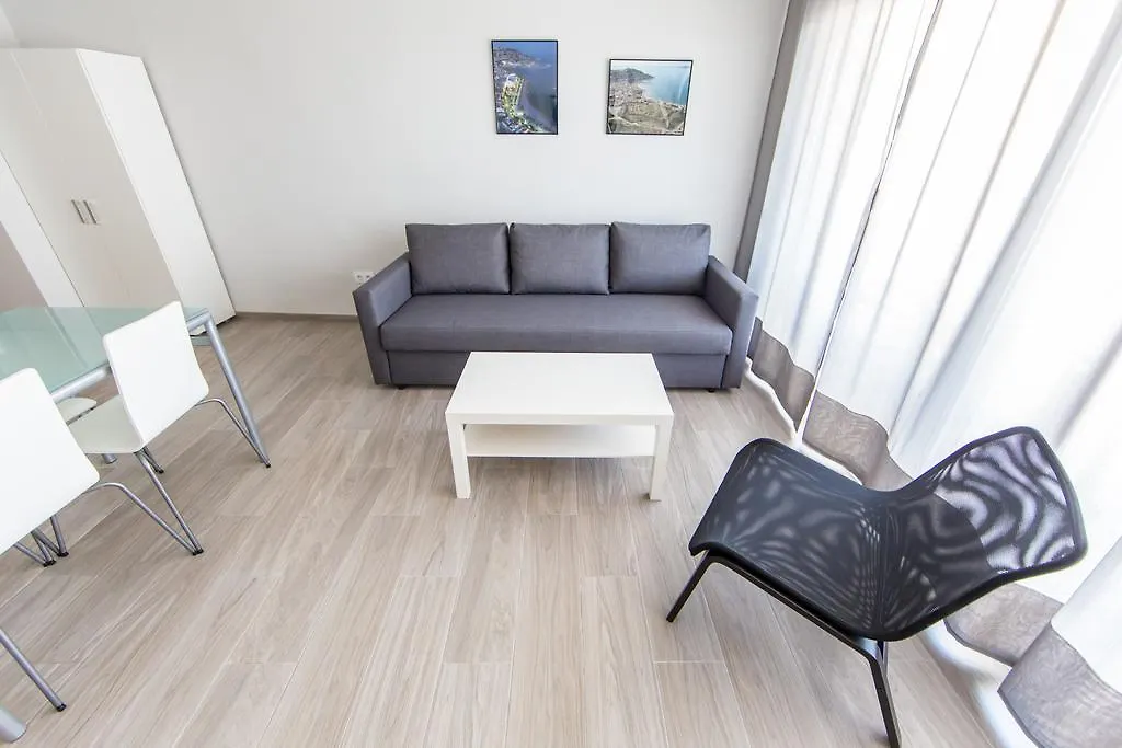 Apartamento Palmeras 3.2 Rosas España